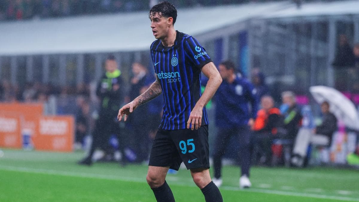 Barça : Flick aurait convaincu Bastoni d'un transfert cet été