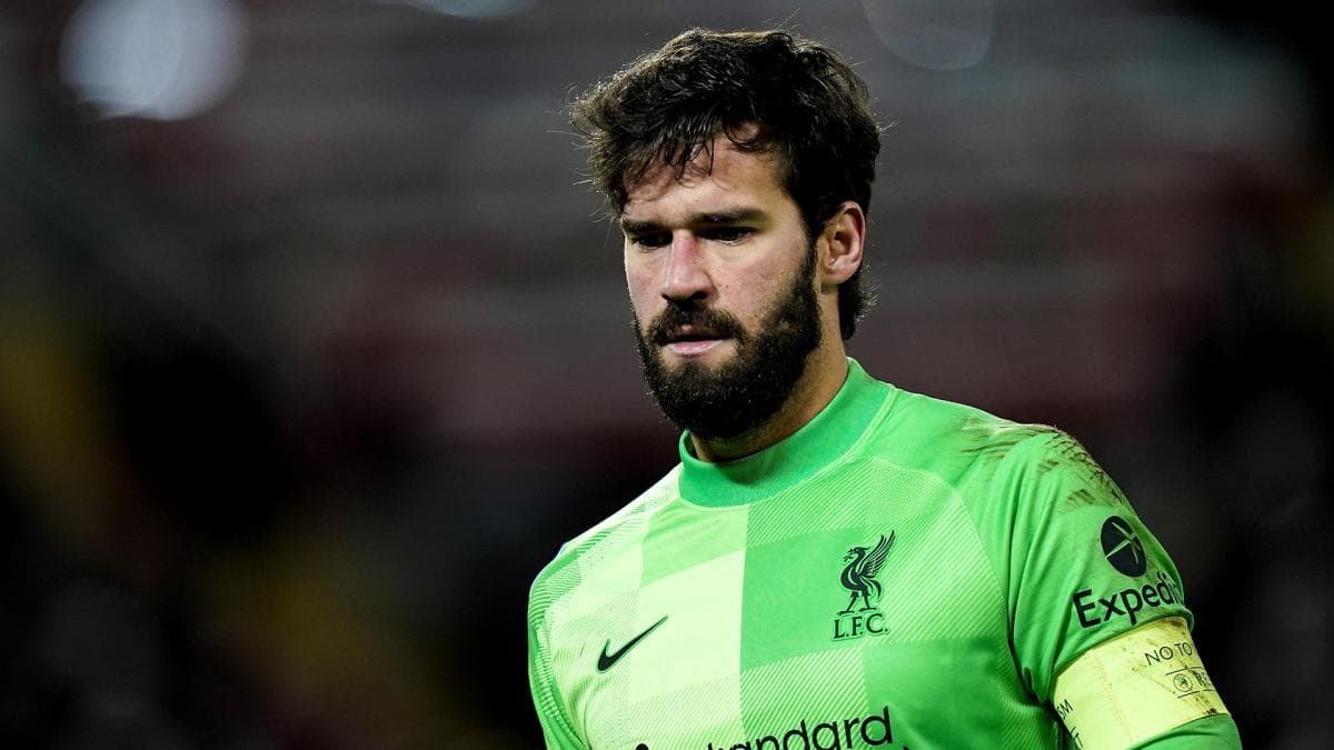 Alisson forfait pour le reste de la saison, Liverpool tremble avant Paris