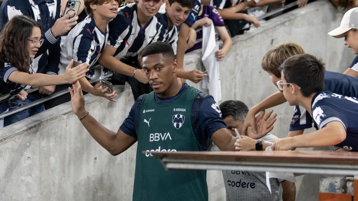 Martial au Mexique : la chute d'une star en disgrâce à Monterrey