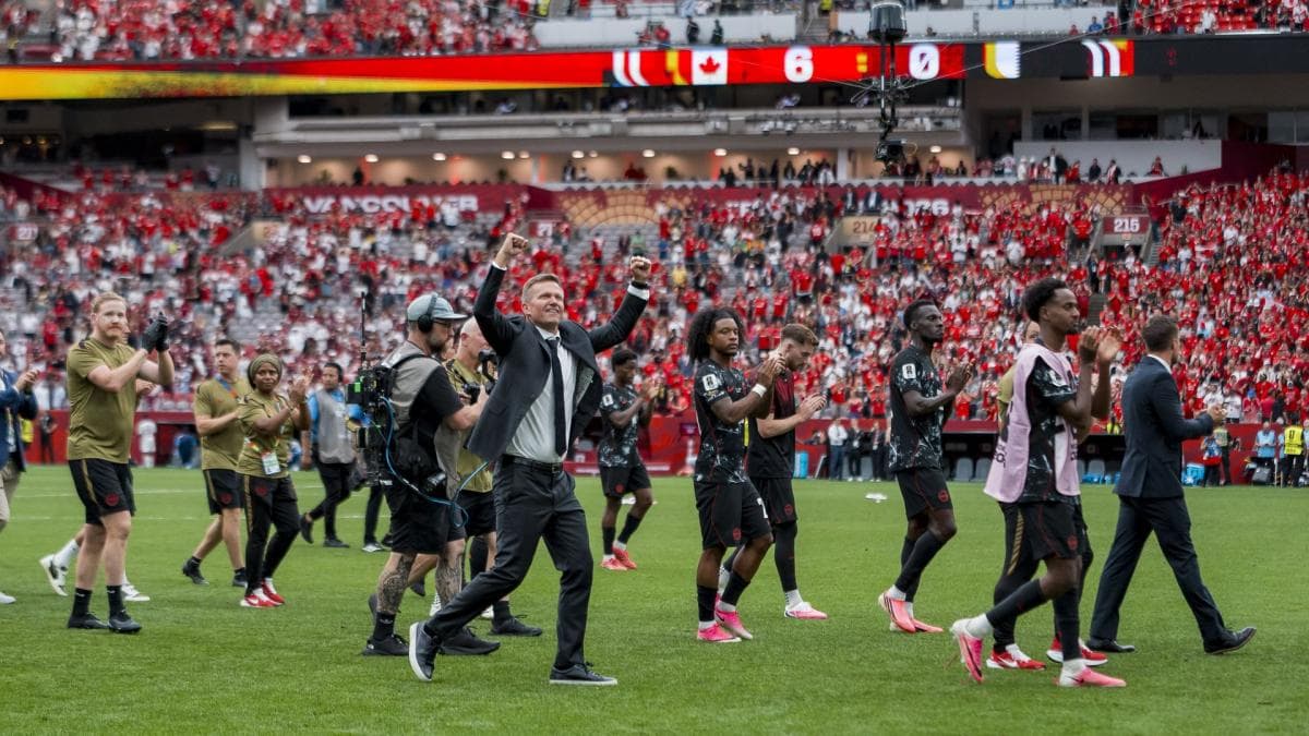 Canada écrase le Qatar 6-0, David explose mais Koné sort sur blessure