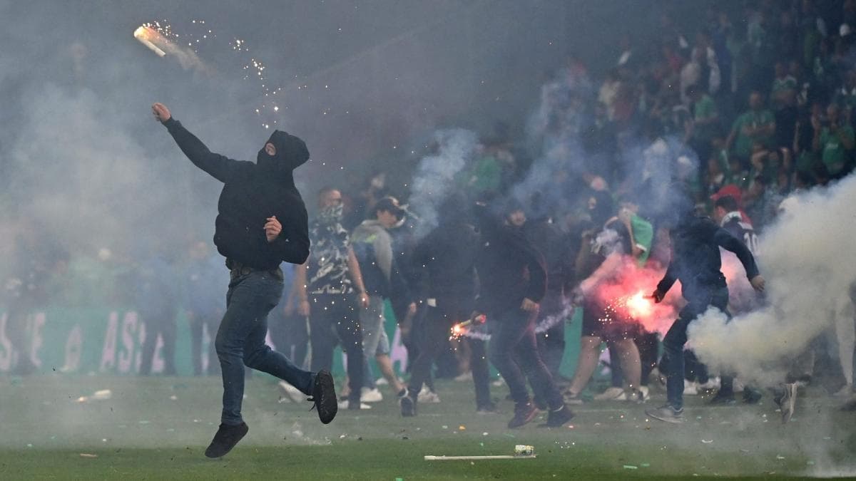 Montanier dans la tourmente à Saint-Étienne après le fiasco de Rodez