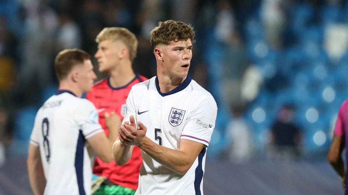 Rennes fonce sur Cresswell, 28 millions pour un roc anglais