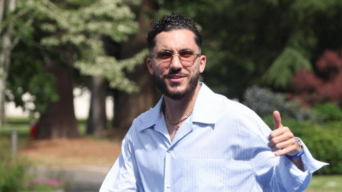 Cherki sort du silence sur la photo polémique des Bleus à Clairefontaine
