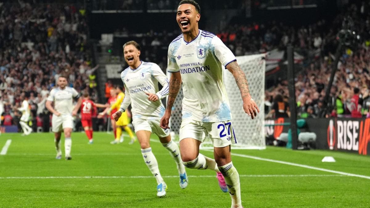 Aston Villa écrase Fribourg et offre un 5e trophée à Emery