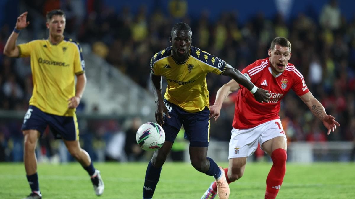 Boma quitte Estoril pour Salzbourg, le défenseur portugais validé par l'Autriche