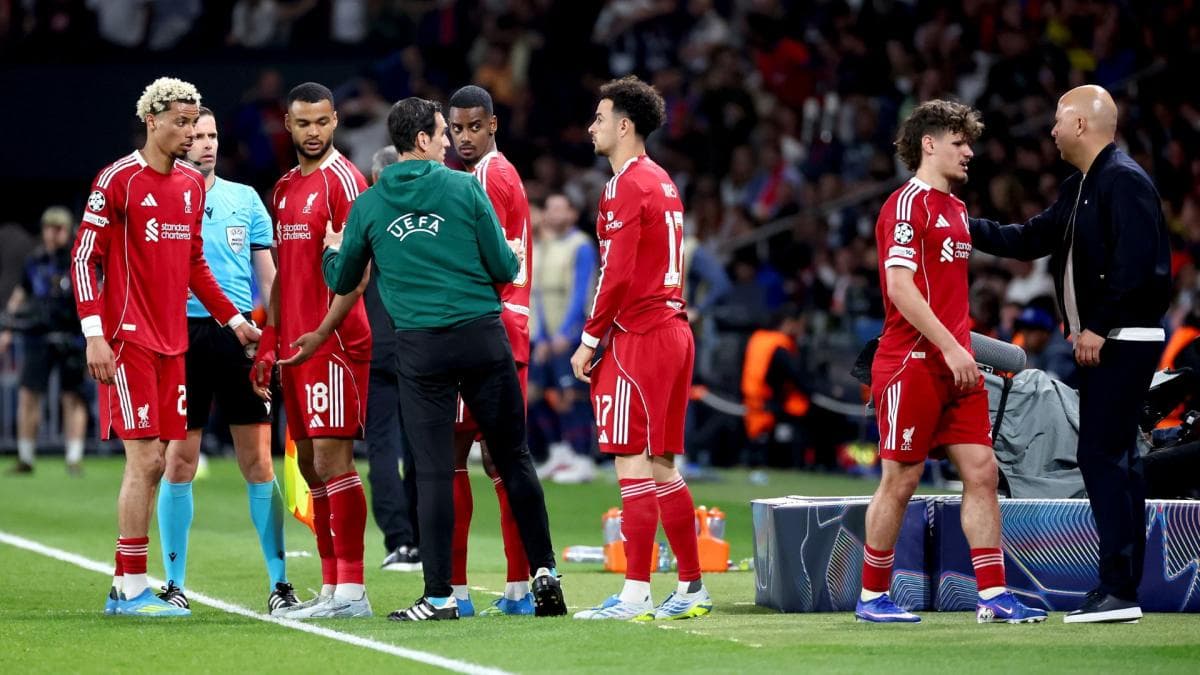 Liverpool humilié par le PSG, Arne Slot au pied du mur