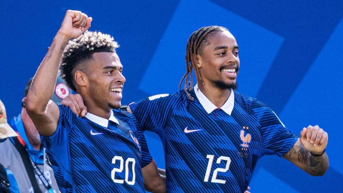 Barcola gagne la bataille face à Doué dans le onze de la France