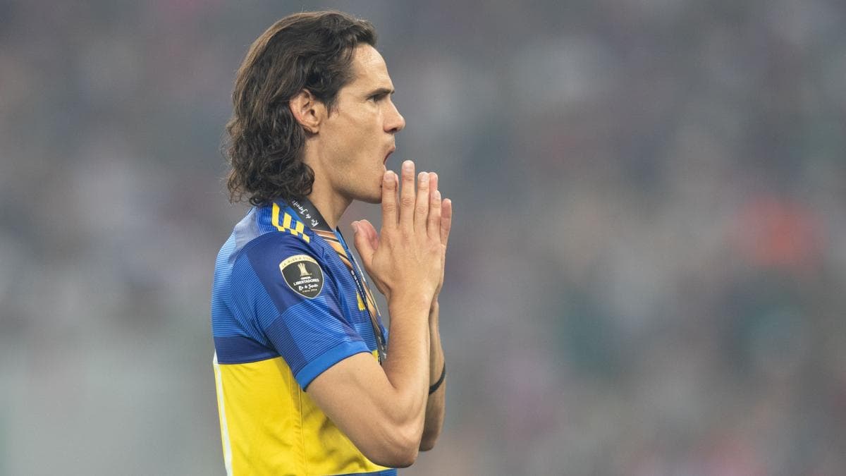Cavani à Boca Juniors : la retraite réclamée à grands cris
