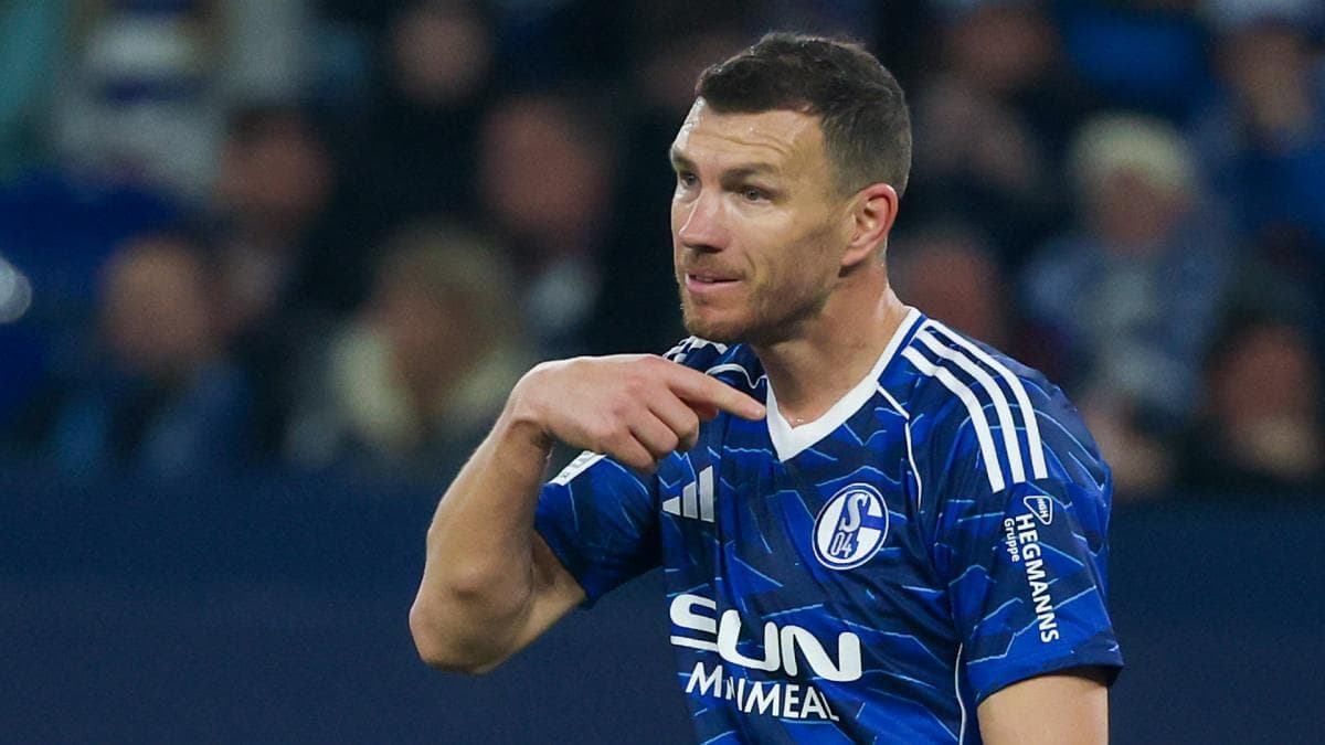 Dzeko provoque l'Italie avant le choc décisif pour le Mondial 2026