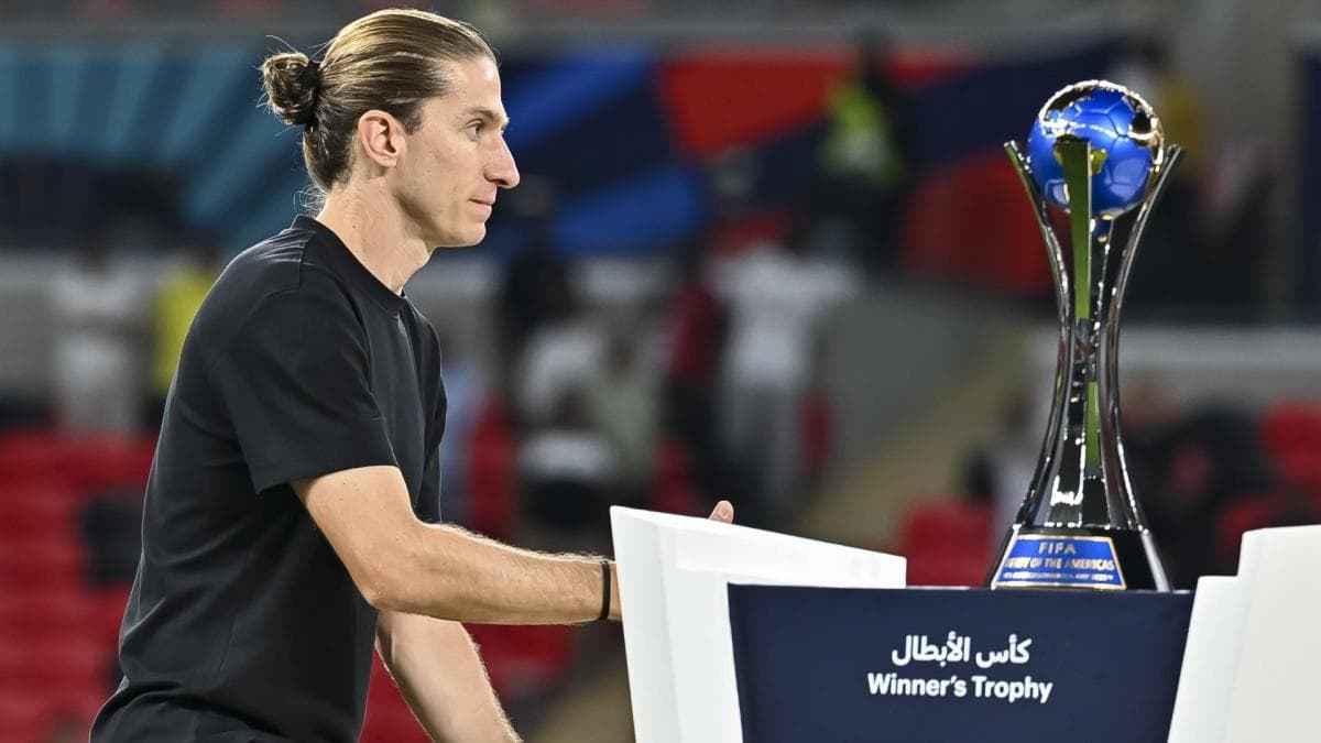 Filipe Luís limogé par Flamengo : le choc qui secoue le foot brésilien