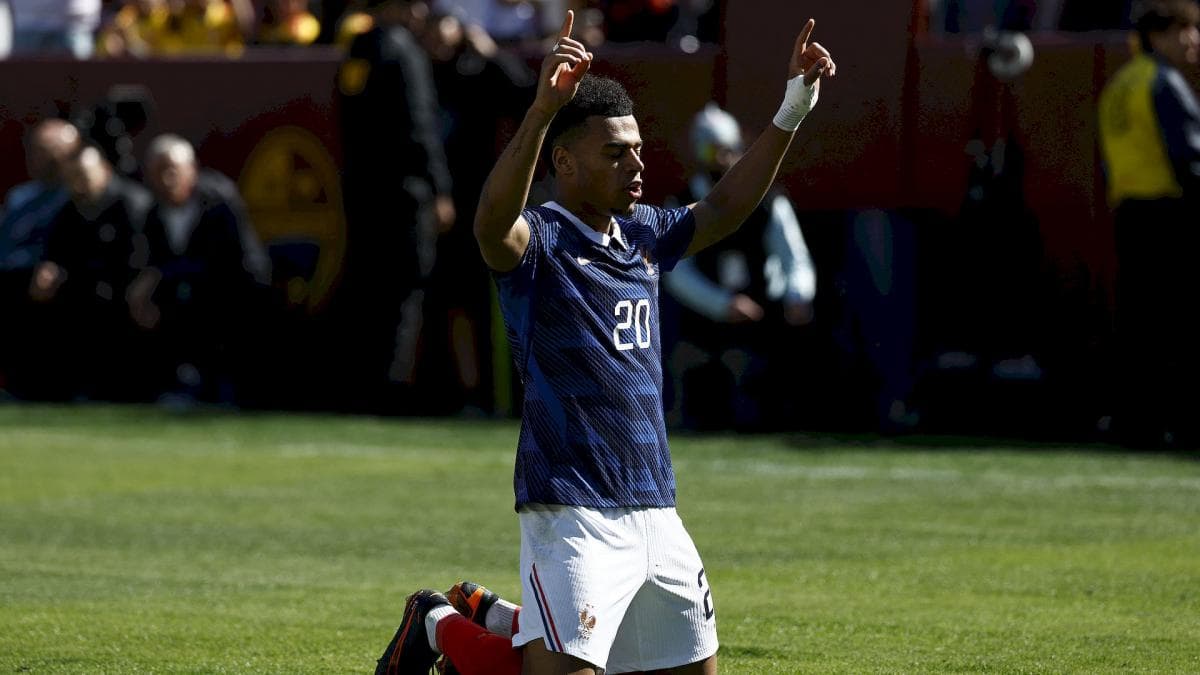 Désiré Doué égale Mbappé : un doublé historique avec les Bleus