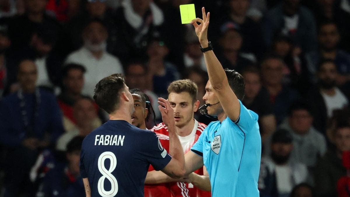 PSG 5 Bayern 4 - quand l'arbitrage français fait exploser l'Allemagne