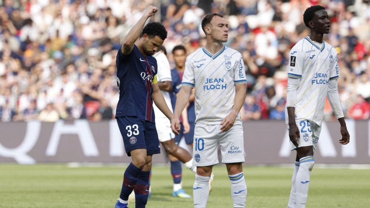 PSG freiné par Lorient, le titre s'éloigne au Parc