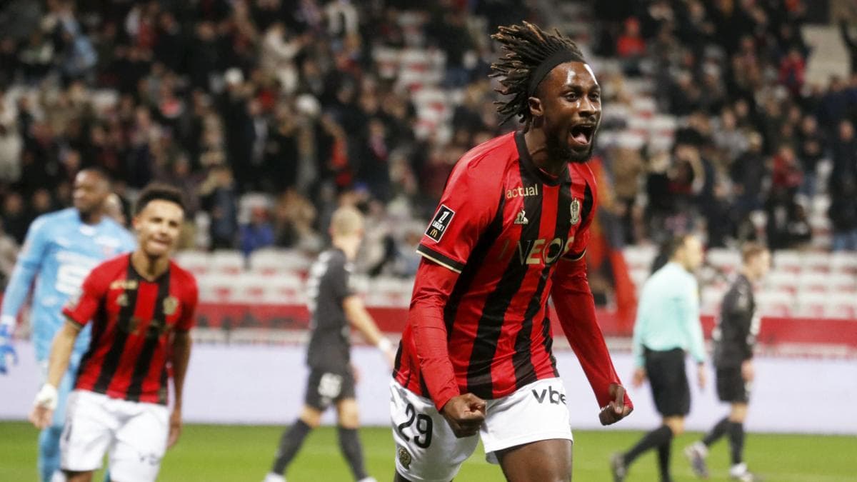 Guessand fait entrer l'histoire par la petite porte