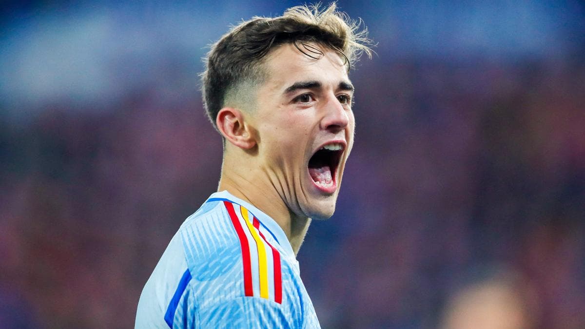 Gavi brise le silence après le coup de Cucurella au Real