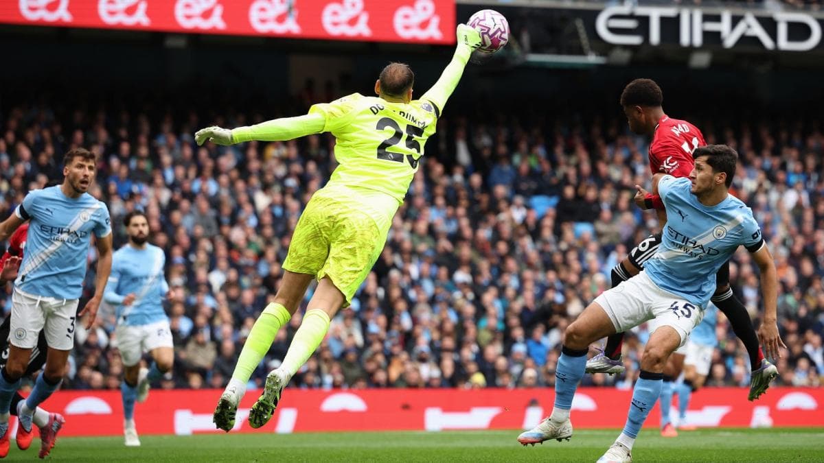 Guardiola enfonce Arsenal et ressort le couteau de Donnarumma
