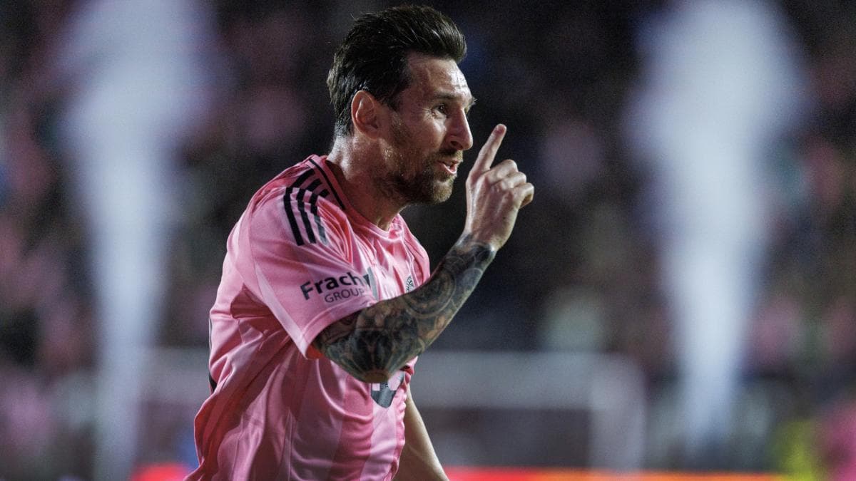 Messi franchit le cap historique des 900 buts en carrière