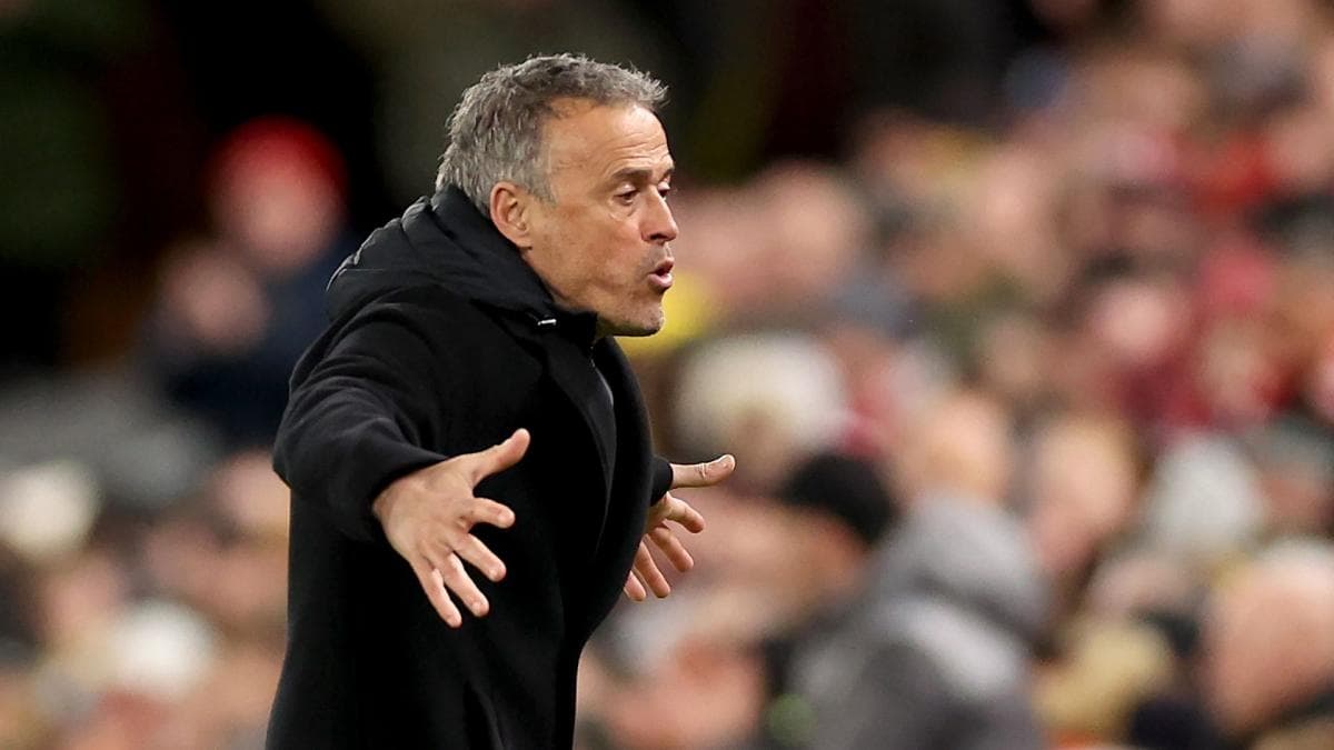PSG : Luis Enrique bouleverse ses plans tactiques avant le choc
