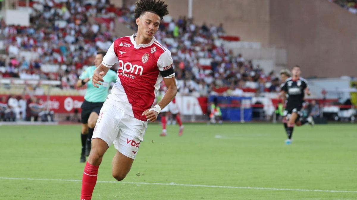 Akliouche (Monaco) : le silence éloquent sur son avenir