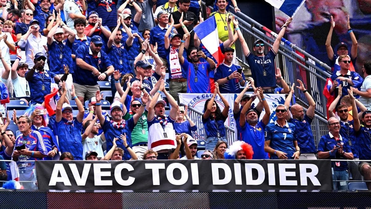 FIFA bloque le brassard de deuil de Deschamps, l'absurdité continue
