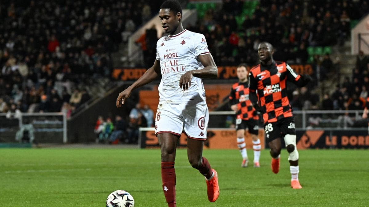 Monaco s'offre Sané, la défense monégasque se renforce