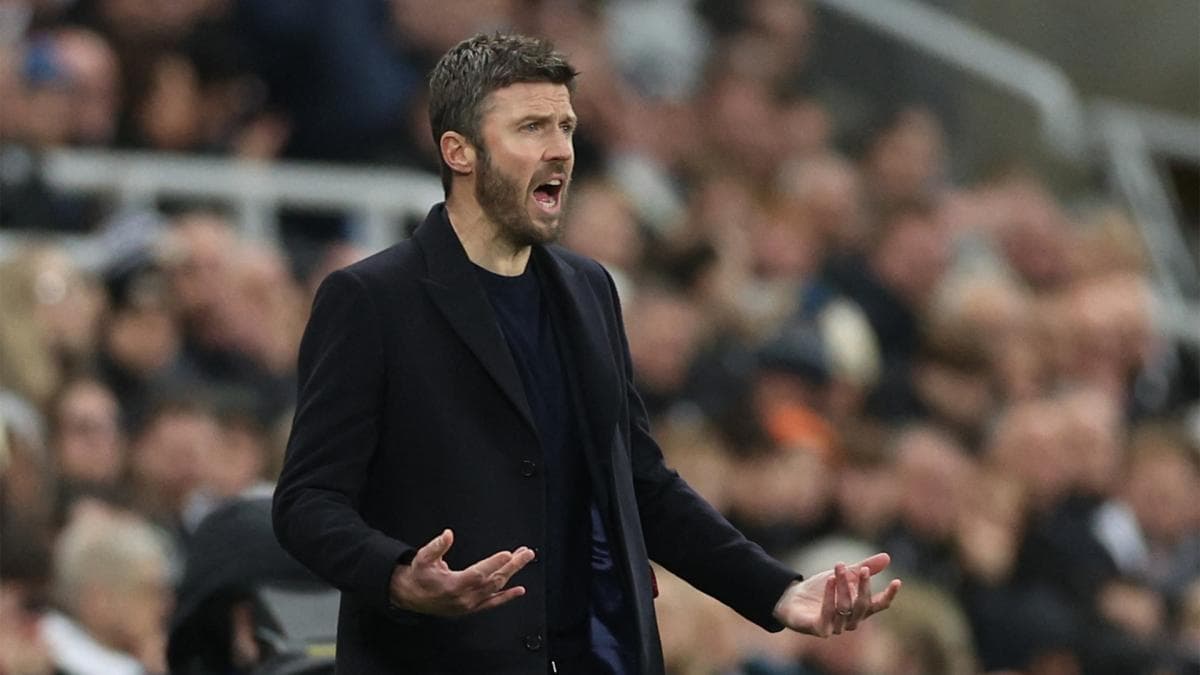 Manchester United : Carrick s'installe, les Red Devils patientent