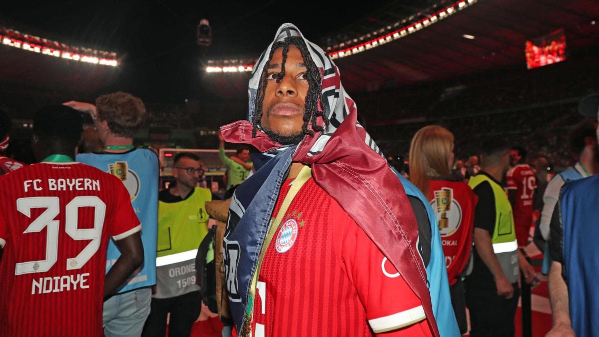 Vieira sort l'artillerie pour Olise « Un futur Ballon d'Or »