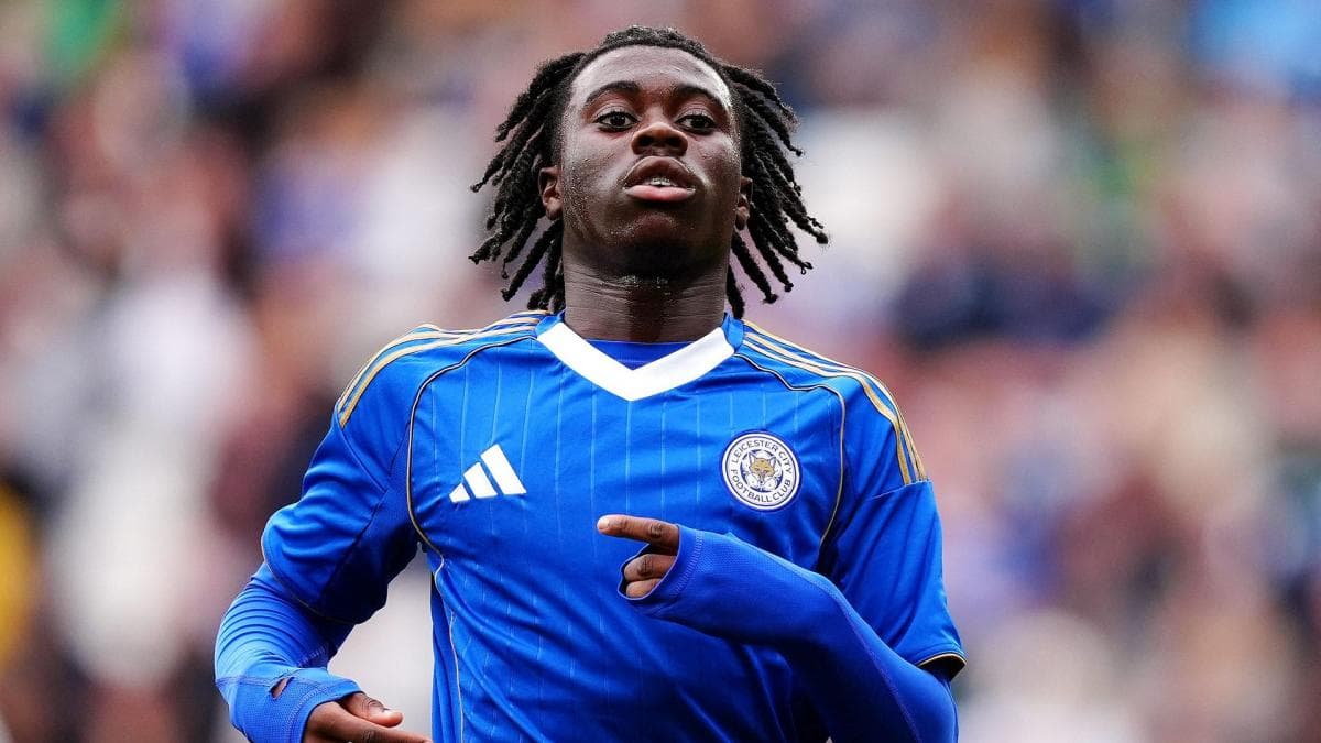 Leicester relégué en D3 anglaise dix ans après son titre historique