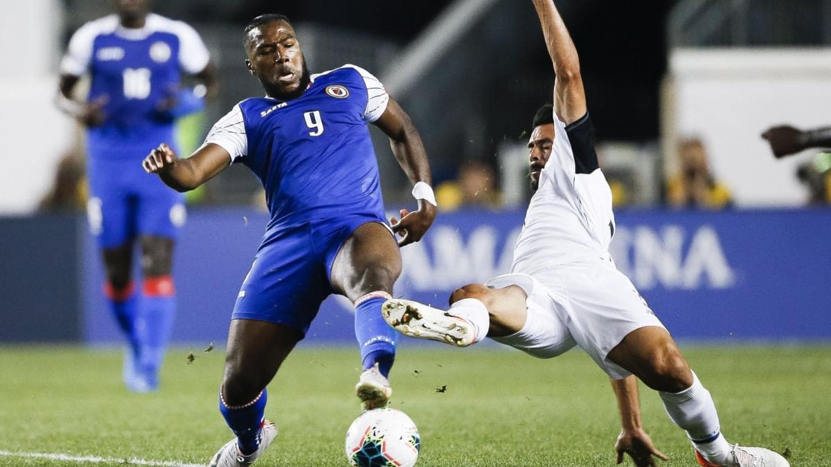 Nazon en fuite - quand la géopolitique rattrape le football