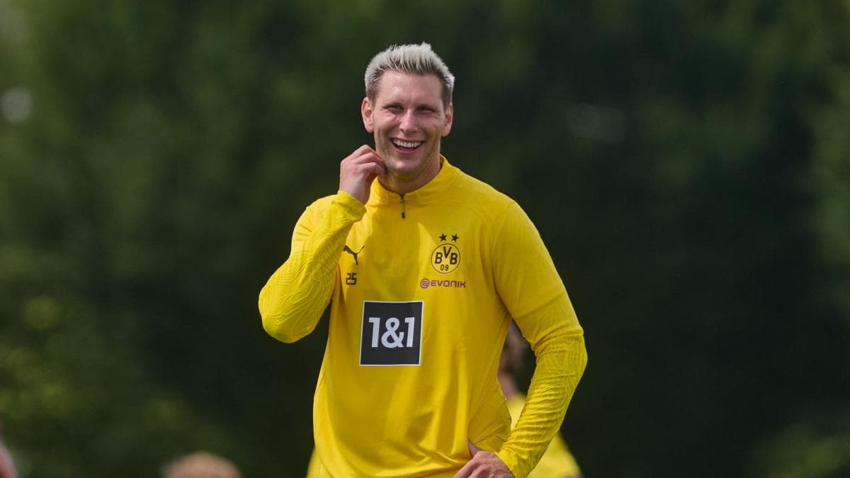 Süle sort déjà de sa retraite pour rejoindre la D9 allemande