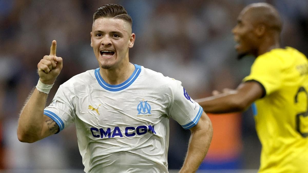 Vitinha retrouve son sourire à Gênes grâce à De Rossi