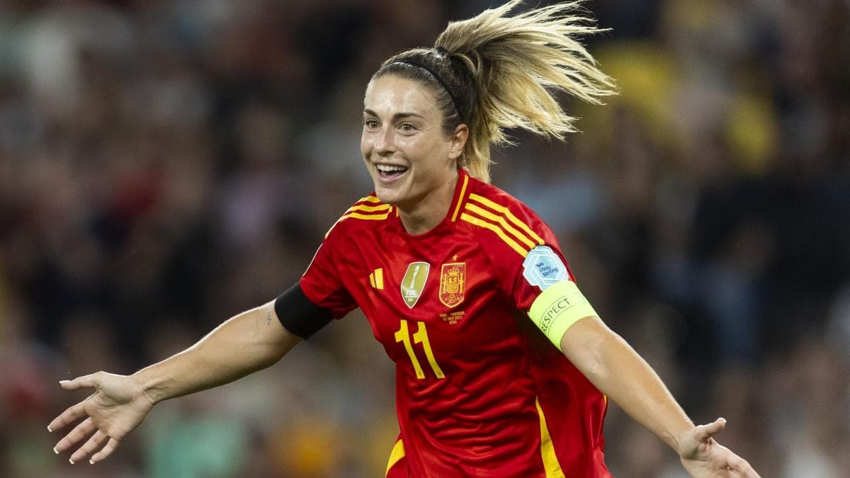 Putellas couronne le Barça féminin en remportant le Ballon d'Or