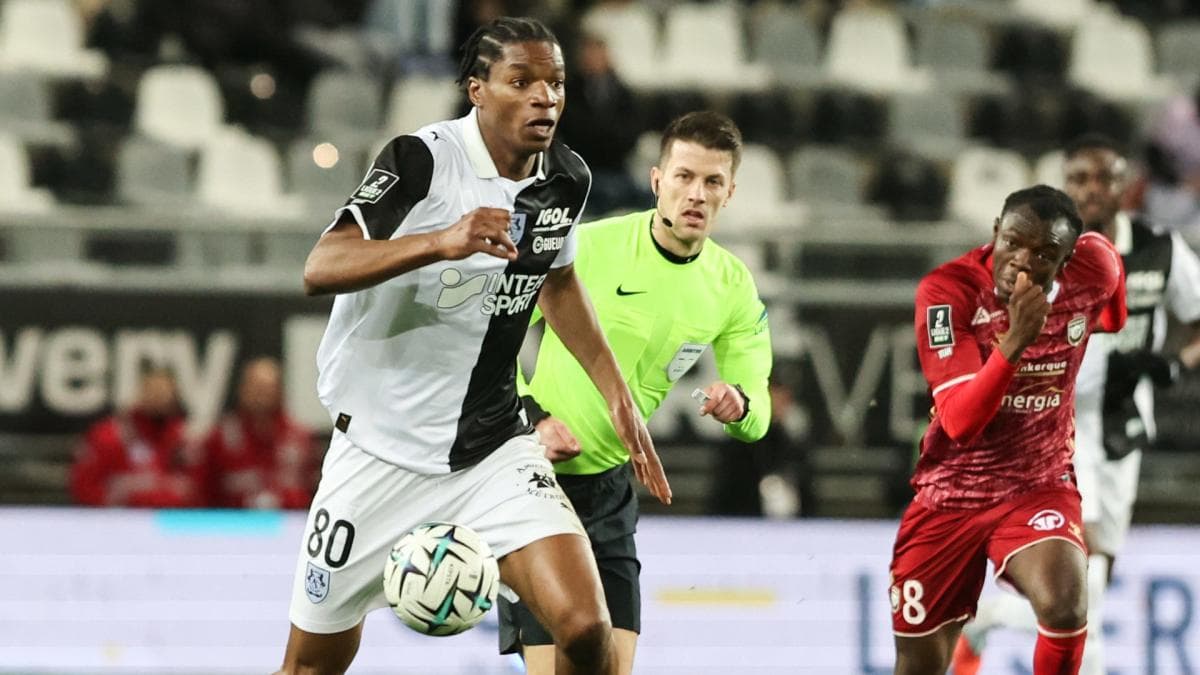 Amiens sombre dans le chaos et touche le fond de la L2