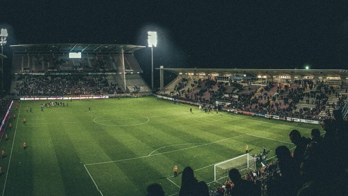 Metz descend déjà, la Ligue 2 l'attend