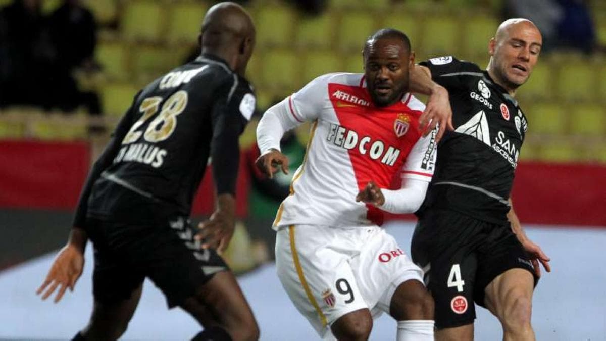 Vagner Love raccroche les crampons à 41 ans