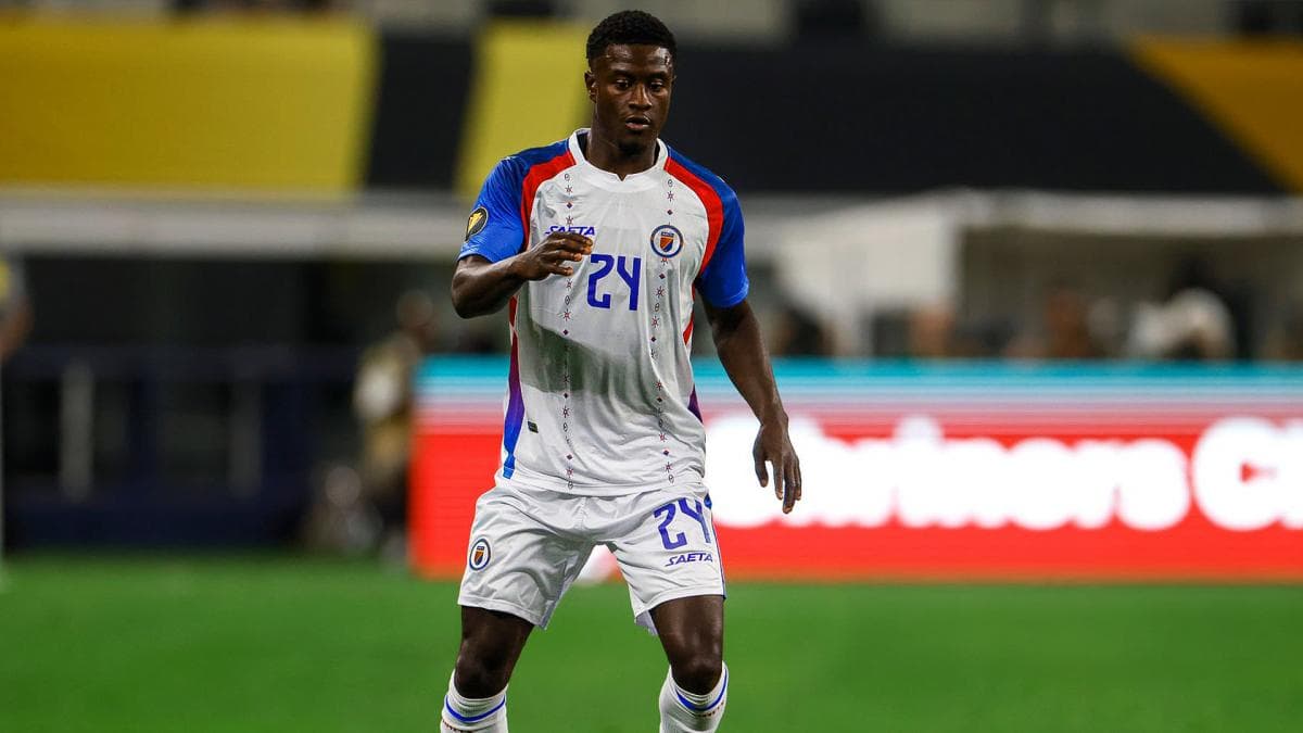 Haïti doit changer de maillot à cause de la FIFA
