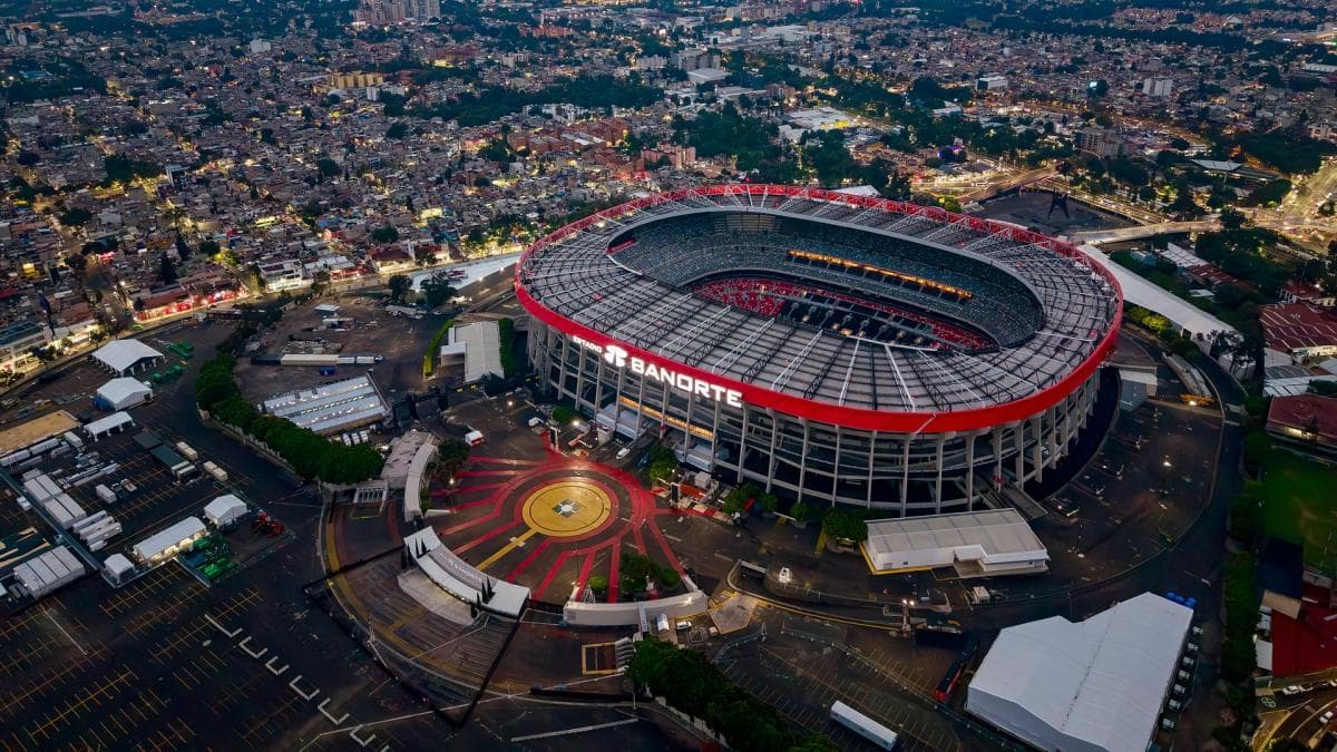 Mexique-Angleterre sous les foudres - quand la météo dicte la loi du football