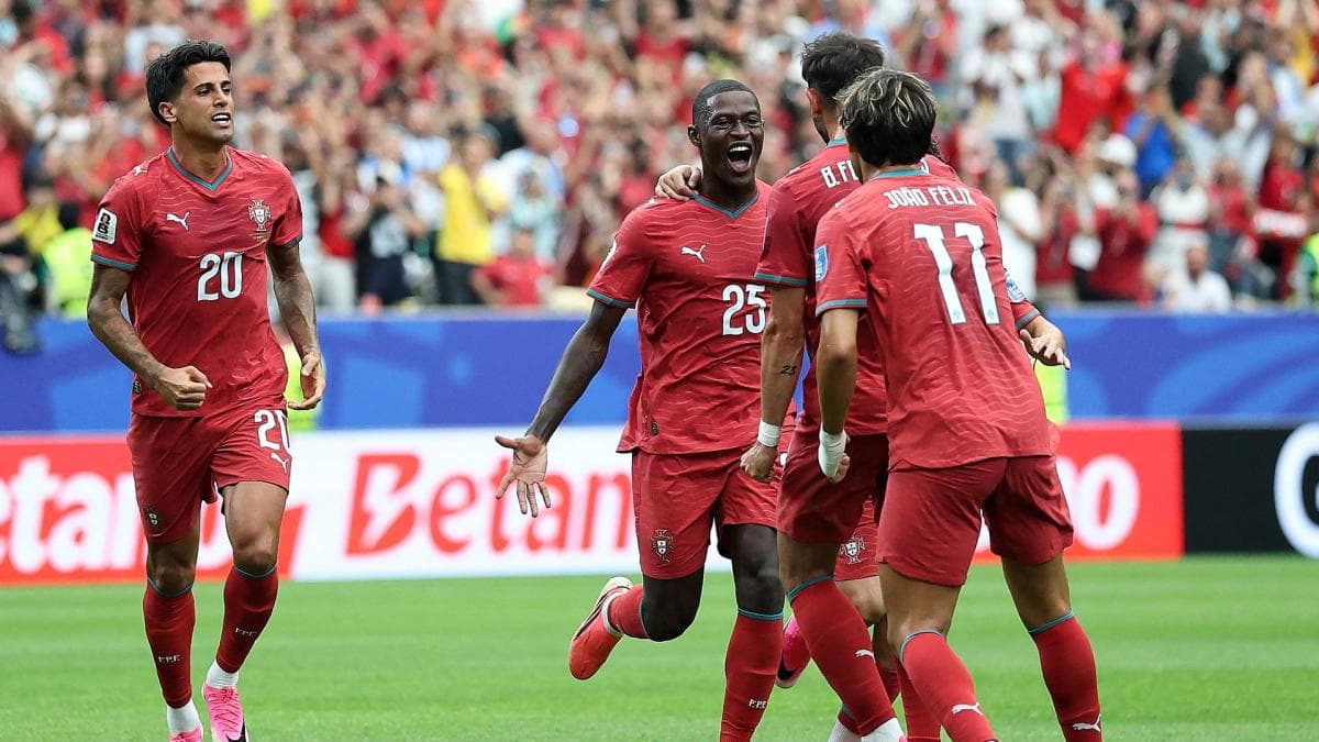Portugal écrase l'Ouzbékistan et relance sa Coupe du Monde