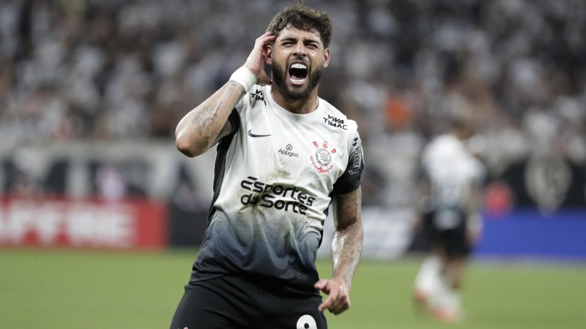 L'Italie rate encore le Mondial et lorgne sur un Brésilien pour se reconstruire