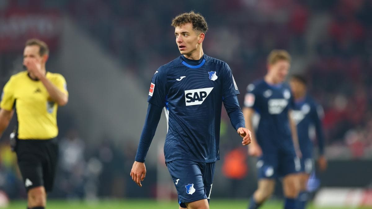 Barça : Fisnik Asllani, la cible prioritaire du mercato catalan