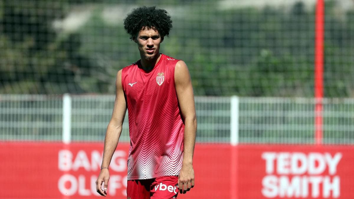 Thuram fait le pressing pour Akliouche à la Juventus