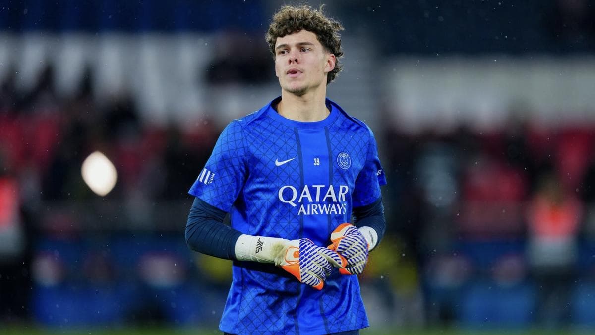 PSG abandonne un jeune gardien prometteur à 18 ans