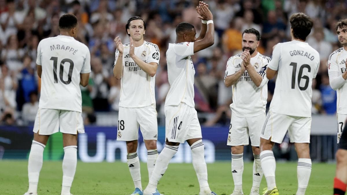 Real Madrid scelle ses adieux en apothéose, Barcelone sombre