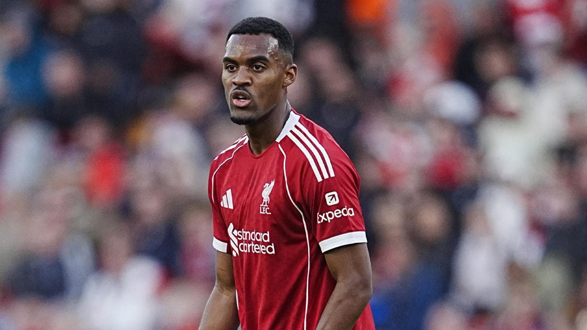 Liverpool prolonge Gravenberch jusqu'en 2029 : les Reds misent sur l'avenir