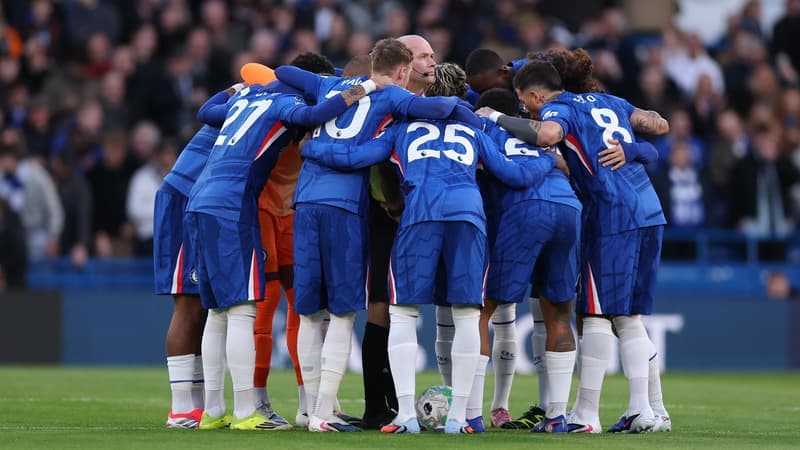 Chelsea abandonne son rassemblement au centre du terrain