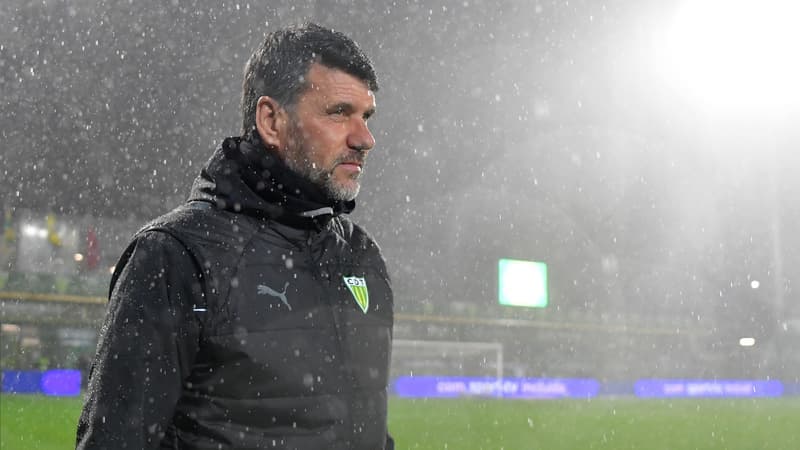 Portugal : l'entraîneur de Tondela étranglé son président et licencié