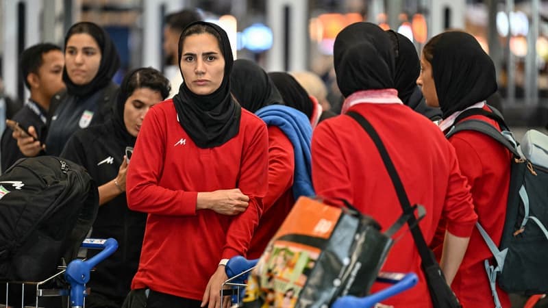 L'équipe féminine iranienne accueillie en héroïnes à Téhéran